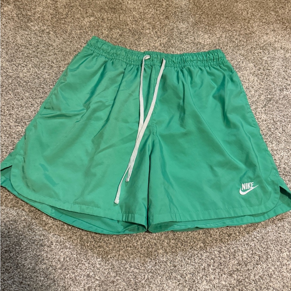 Size L Nike Men's Teal Woven Flow Shorts